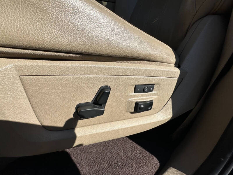 2012 RAM 1500 Laramie