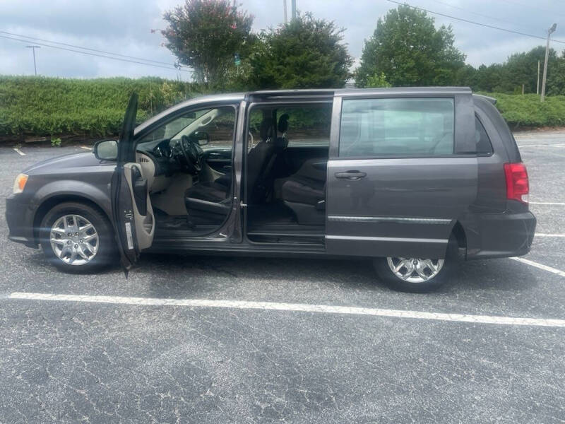 2015 Dodge Grand Caravan SE