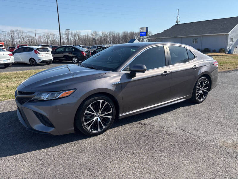 2020 Toyota Camry Hybrid for sale at McCully's Automotive in Benton KY