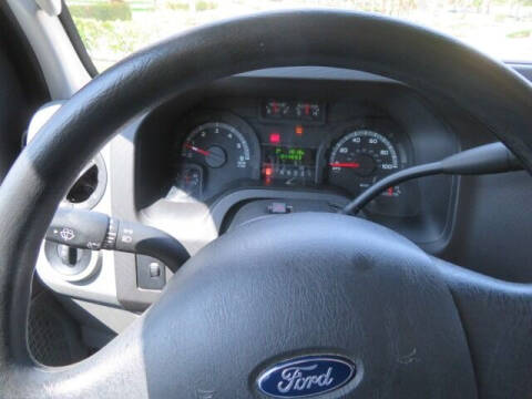 2014 Ford E-Series E-150