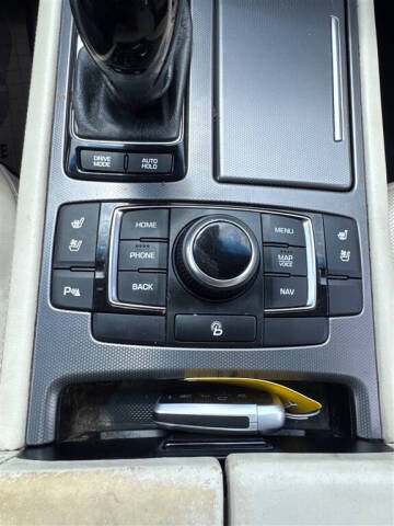 2016 Hyundai Genesis