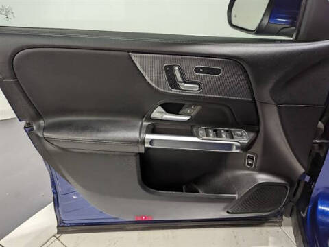 2021 Mercedes-Benz GLB GLB 250 4MATIC