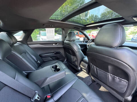 2022 Kia K5