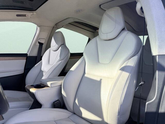 2019 Tesla Model X 75D