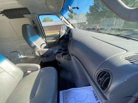 2006 Ford E-Series E-150