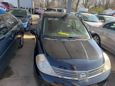 2008 Nissan Versa 1.8 S