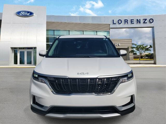 2023 Kia Carnival