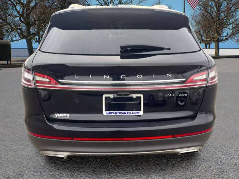 2019 Lincoln Nautilus Select