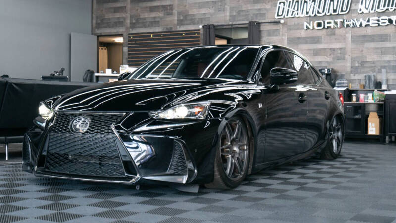 2020 Lexus IS 350