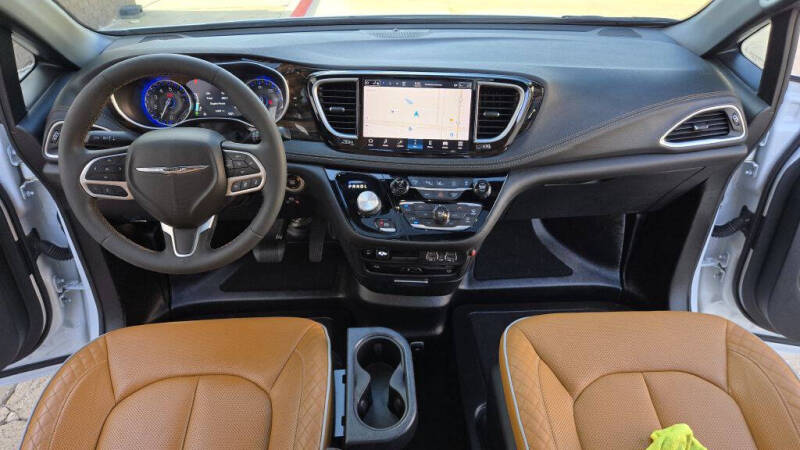 2022 Chrysler Pacifica Pinnacle