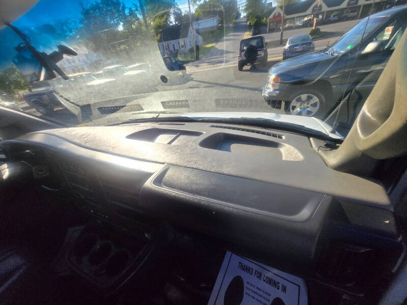 2018 Chevrolet Express 2500