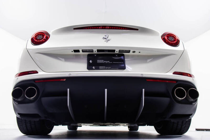2017 Ferrari California T