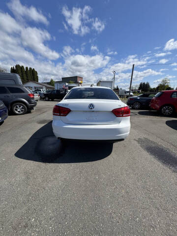 2015 Volkswagen Passat 1.8T Limited Edition