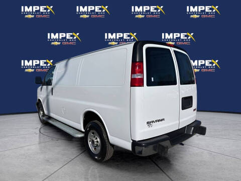 2023 GMC Savana 2500