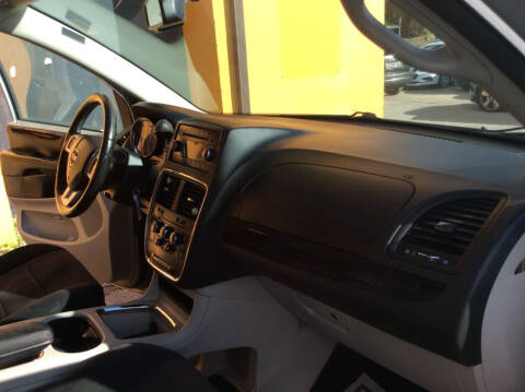2013 Dodge Grand Caravan SXT
