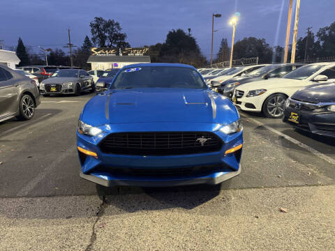 2020 Ford Mustang EcoBoost