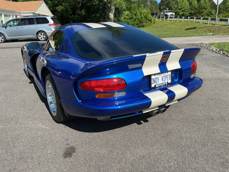 1997 Dodge Viper GTS