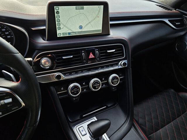2021 Genesis G70