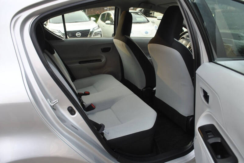 2013 Toyota Prius c One