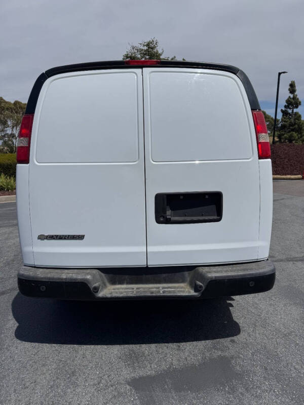 2017 Chevrolet Express 3500