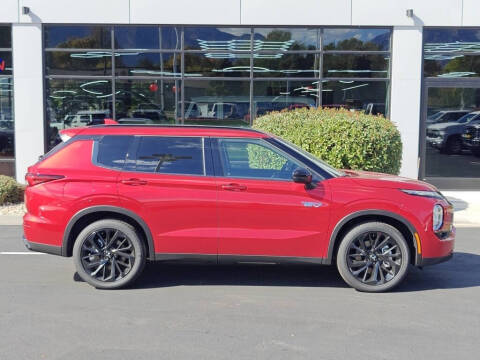 2025 Mitsubishi Outlander PHEV SEL Black Edition
