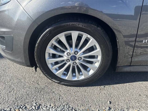 2017 Ford C-MAX Hybrid SE