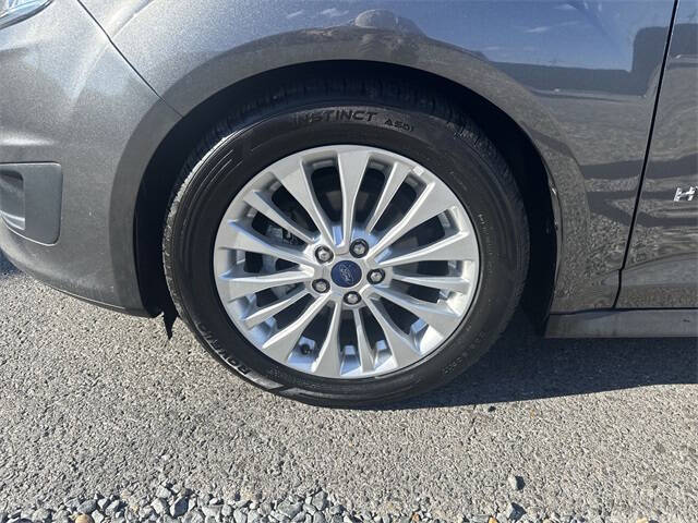 2017 Ford C-MAX Hybrid SE