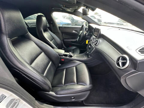 2014 Mercedes-Benz CLA CLA 250