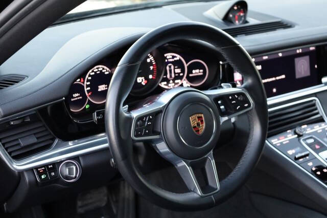2019 Porsche Panamera