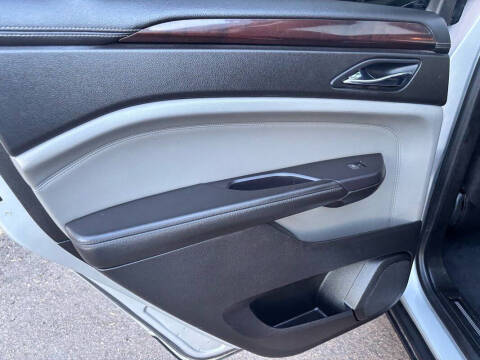 2010 Cadillac SRX Luxury Collection