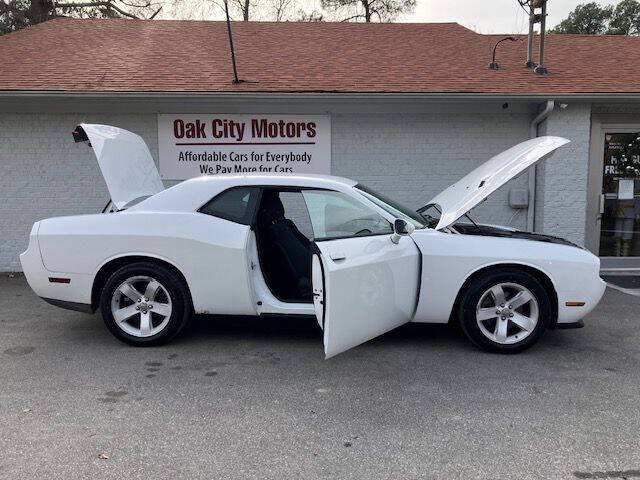 2014 Dodge Challenger SXT