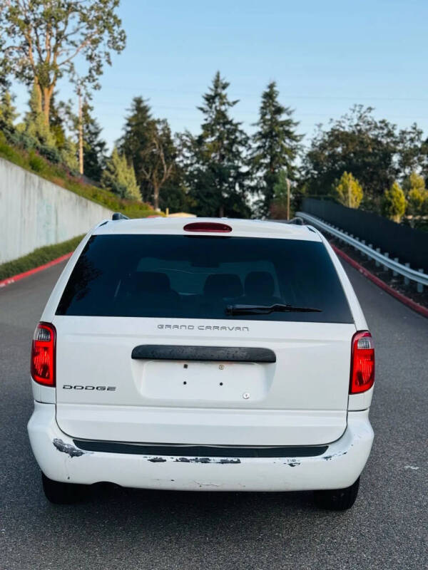 2005 Dodge Grand Caravan