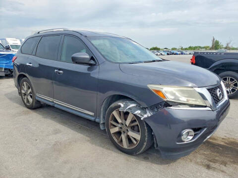 2014 Nissan Pathfinder Platinum