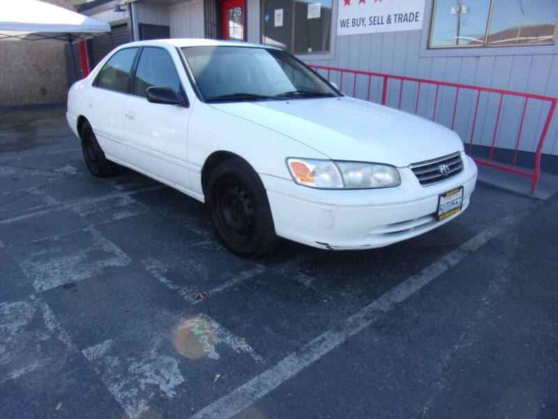 iqktjqeh8xbeum https www carsforsale com 2000 toyota camry for sale c136005