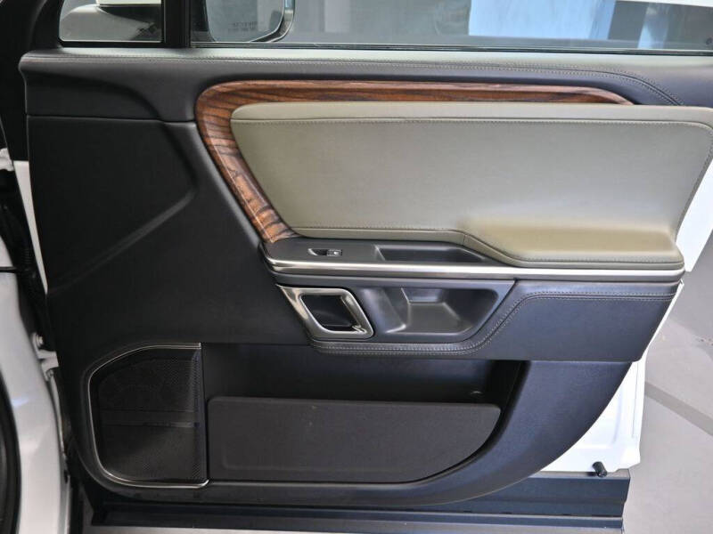 2023 Rivian R1S Launch Edition