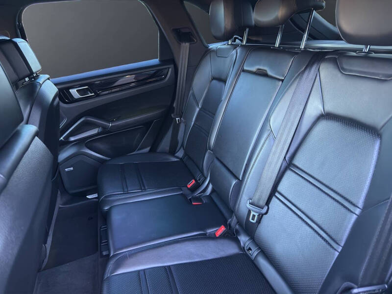 2020 Porsche Cayenne