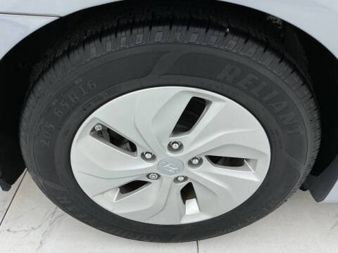 2015 Hyundai Sonata Hybrid