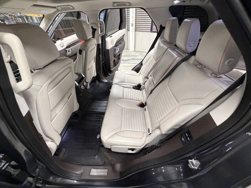 2019 Land Rover Discovery HSE