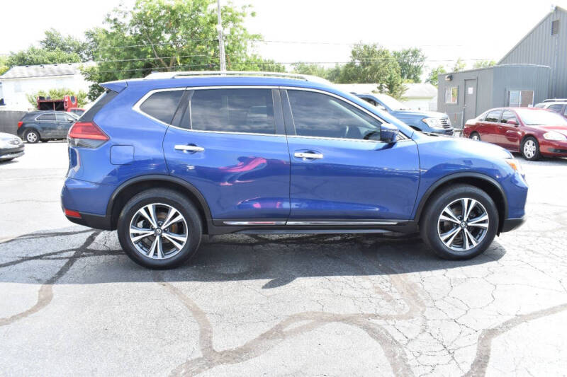 2017 Nissan Rogue SL