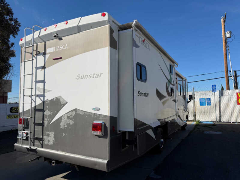 2008 Workhorse W22