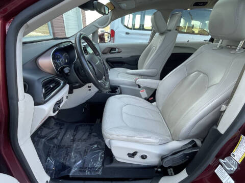 2019 Chrysler Pacifica Touring L Plus 35th Anniversary