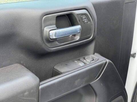 2025 Chevrolet Silverado 3500HD CC