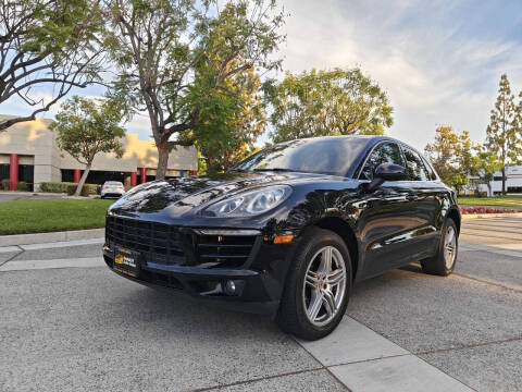 2016 Porsche Macan S