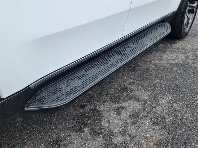 2023 Jeep Wagoneer Series III