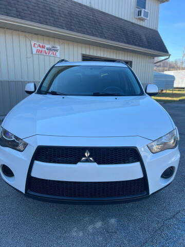 2012 Mitsubishi Outlander for sale at Austin's Auto Sales in Grayson KY