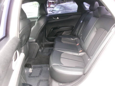 2022 Kia K5