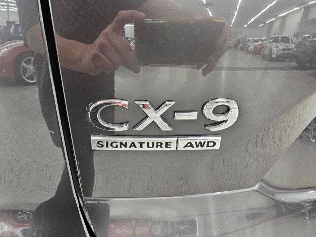 2023 Mazda CX-9 Signature
