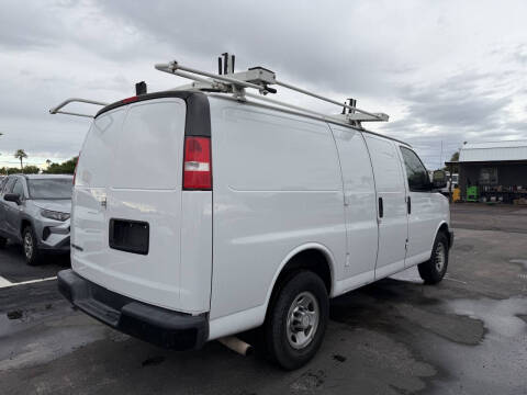 2017 Chevrolet Express 2500