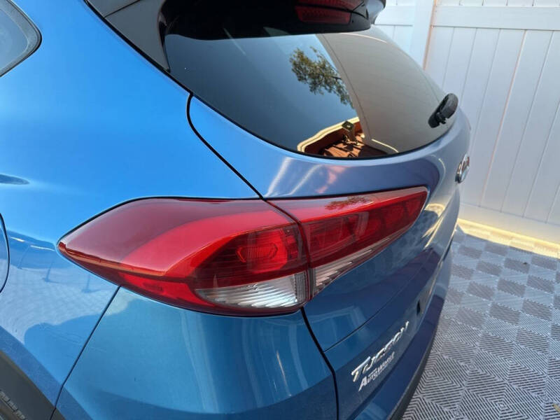 2017 Hyundai Tucson SE