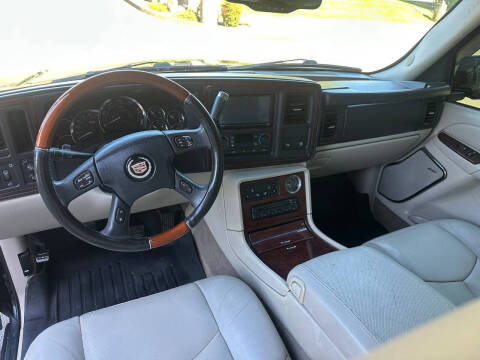 2005 Cadillac Escalade ESV
